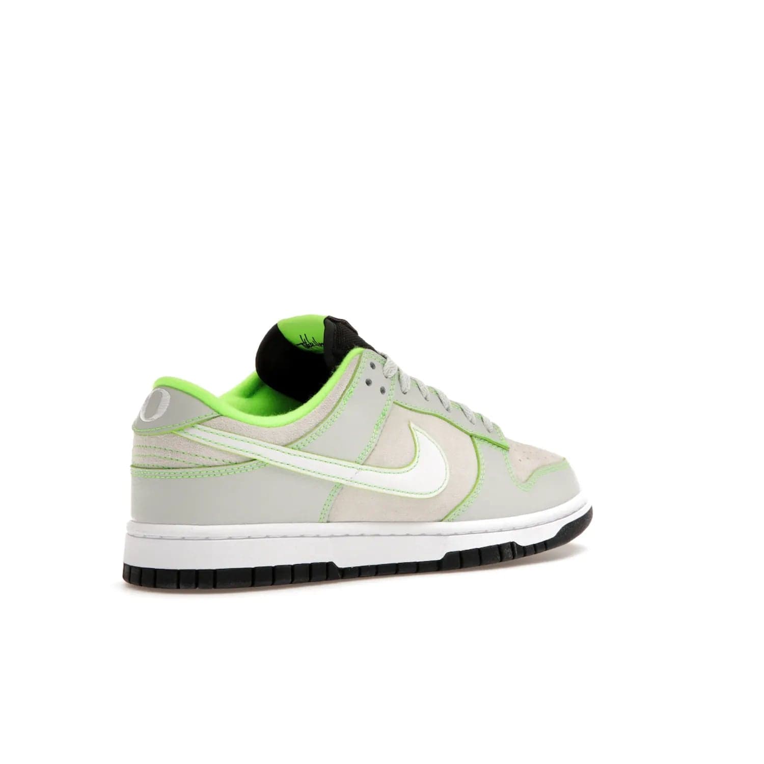 Nike Dunk Low University of Oregon PE (2023) - Image 33 - Only at www.BallersClubKickz.com - Sleek Light Silver and White upper, complemented by Black and Electric Green accents. Nike Dunk Low University of Oregon PE, set to be released April 2023. Must-have for any serious fan.