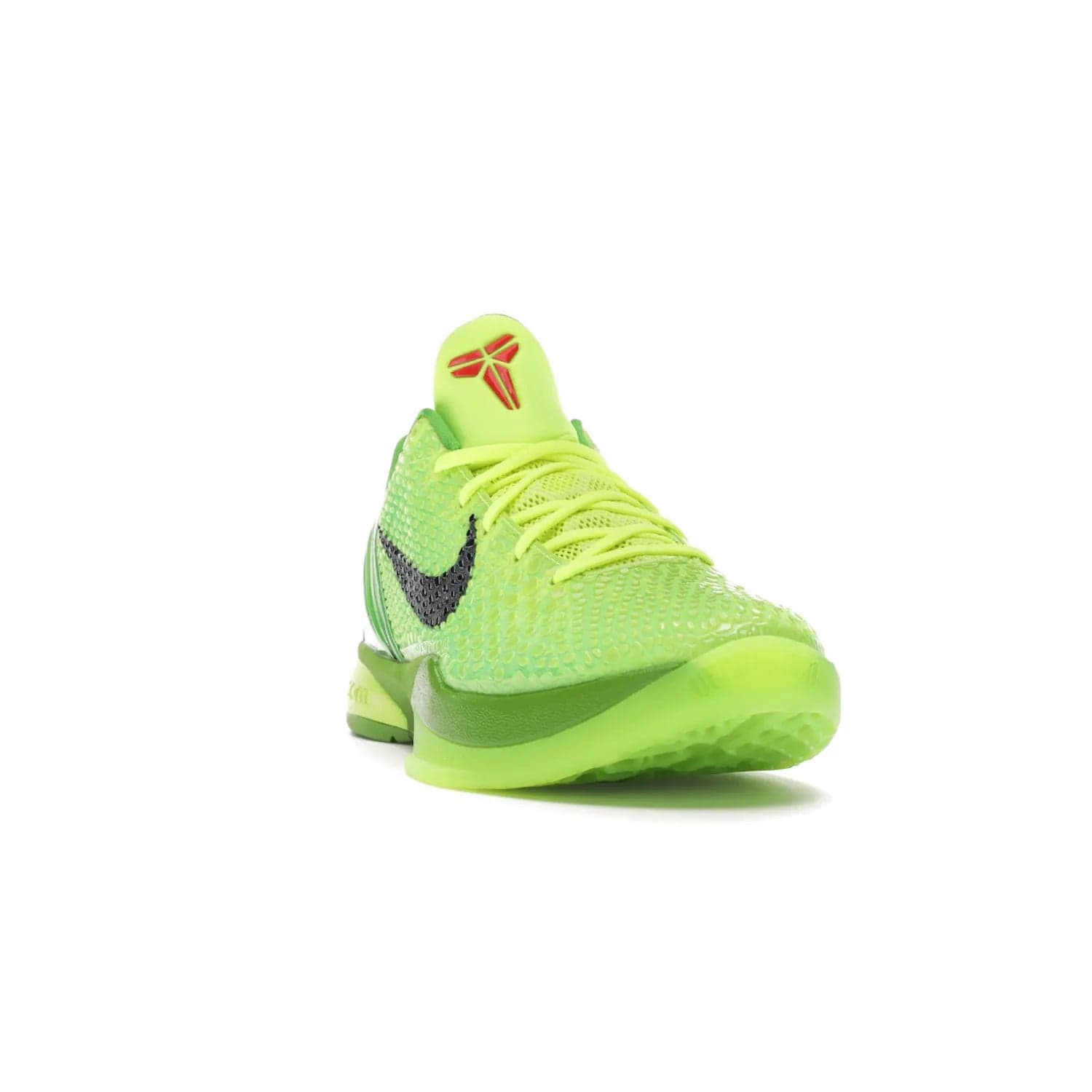 Nike Kobe 6 Protro Grinch (2020) - Image 8 - Only at www.BallersClubKickz.com - #
The Nike Kobe 6 Protro Grinch updates the iconic 2011 design with modern tech like a Zoom Air cushioning system, scaled-down traction, and updated silhouette. Experience the textured Green Apple and Volt upper plus bright red and green accents for $180.