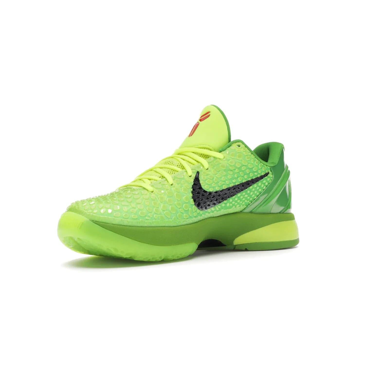 Nike Kobe 6 Protro Grinch (2020) - Image 15 - Only at www.BallersClubKickz.com - #
The Nike Kobe 6 Protro Grinch updates the iconic 2011 design with modern tech like a Zoom Air cushioning system, scaled-down traction, and updated silhouette. Experience the textured Green Apple and Volt upper plus bright red and green accents for $180.