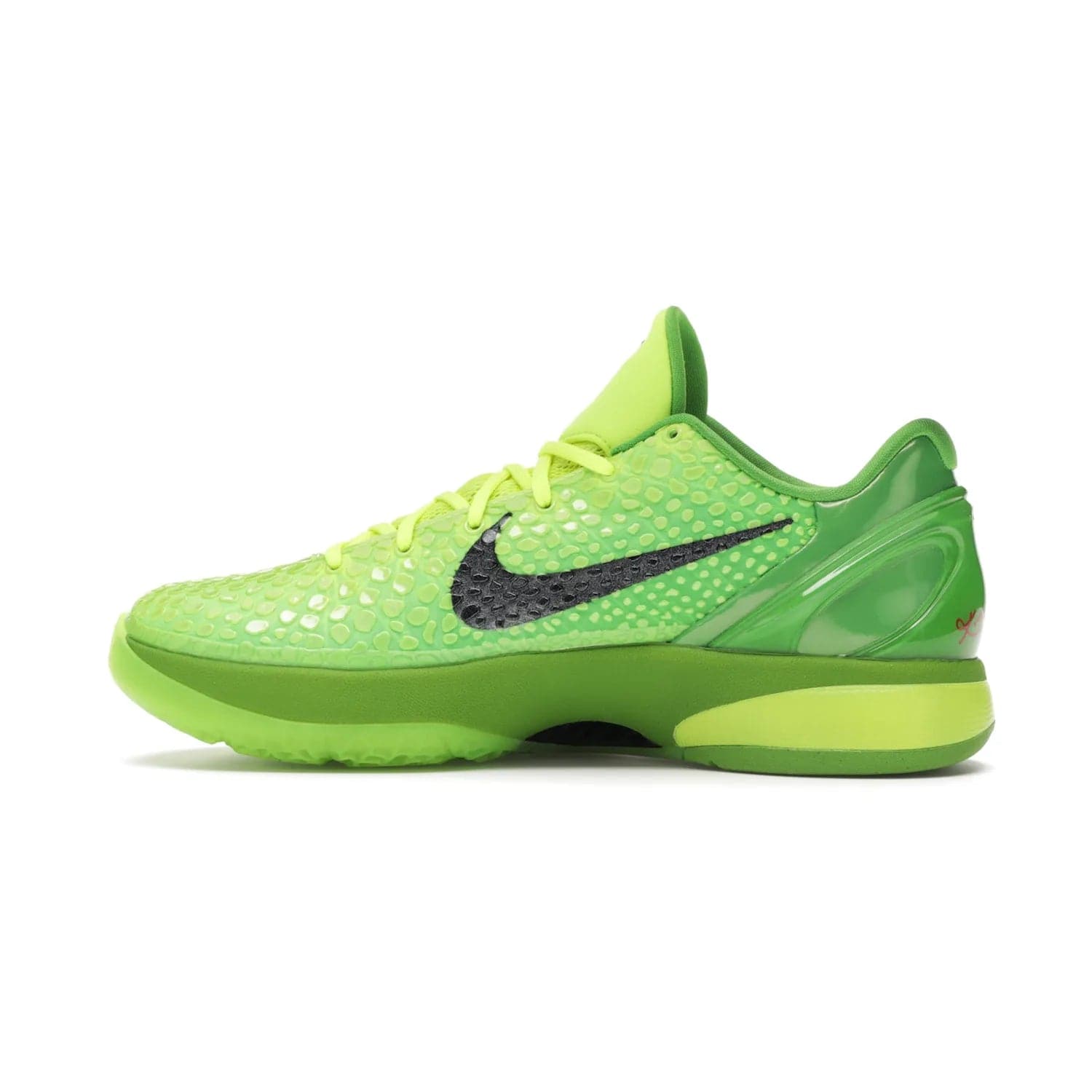 Nike Kobe 6 Protro Grinch (2020) - Image 20 - Only at www.BallersClubKickz.com - #
The Nike Kobe 6 Protro Grinch updates the iconic 2011 design with modern tech like a Zoom Air cushioning system, scaled-down traction, and updated silhouette. Experience the textured Green Apple and Volt upper plus bright red and green accents for $180.