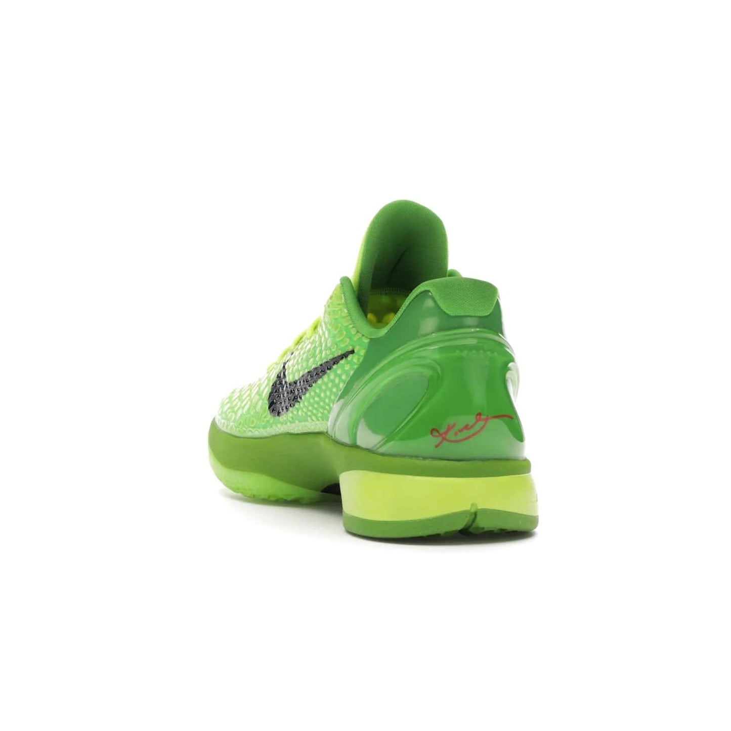 Nike Kobe 6 Protro Grinch (2020) - Image 26 - Only at www.BallersClubKickz.com - #
The Nike Kobe 6 Protro Grinch updates the iconic 2011 design with modern tech like a Zoom Air cushioning system, scaled-down traction, and updated silhouette. Experience the textured Green Apple and Volt upper plus bright red and green accents for $180.