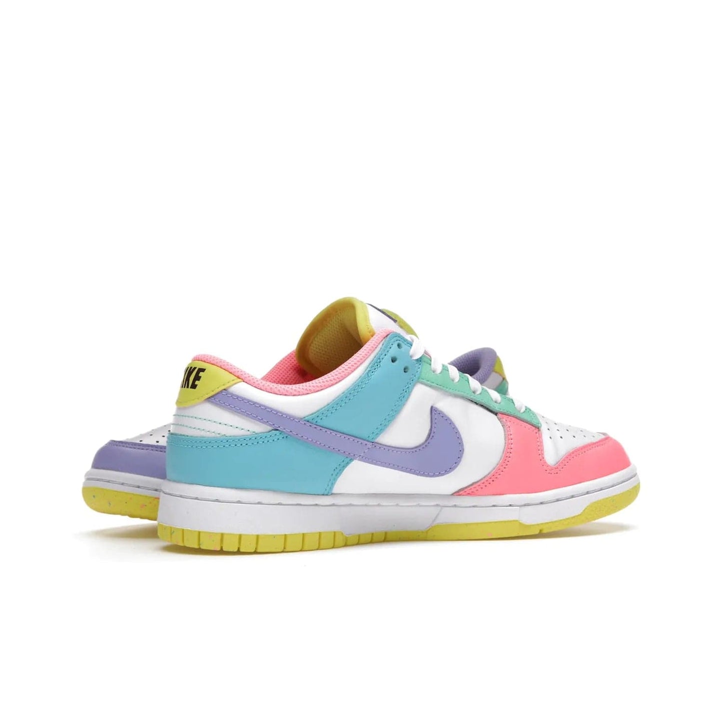 Nike Dunk Low SE Easter Candy (Women's) - Image 16 - Only at www.BallersClubKickz.com - UP
The Nike Dunk Low SE Easter Candy (Women's) brings a stylish touch to any outfit with its white leather upper, colorful accents, and multicolor speckle detailing. Shop now before they're gone.