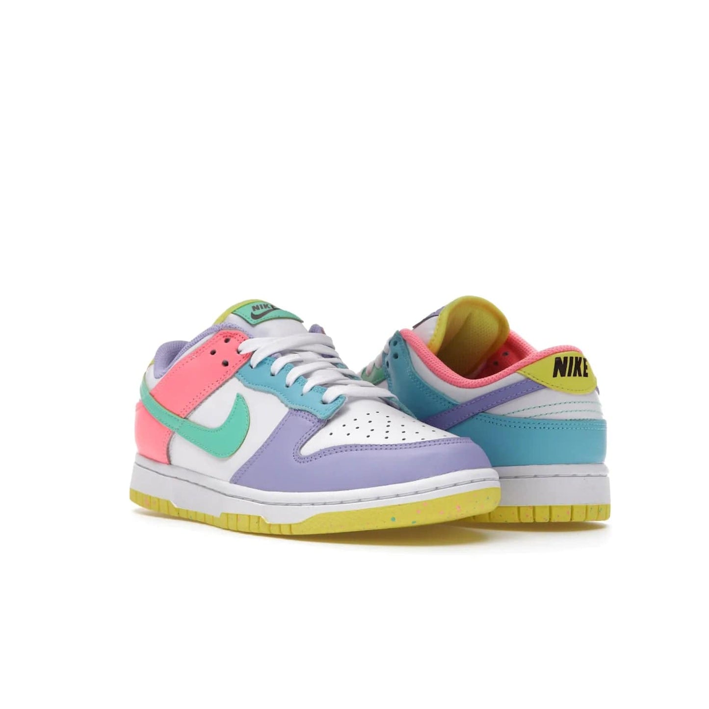 Nike Dunk Low SE Easter Candy (Women's) - Image 6 - Only at www.BallersClubKickz.com - UP
The Nike Dunk Low SE Easter Candy (Women's) brings a stylish touch to any outfit with its white leather upper, colorful accents, and multicolor speckle detailing. Shop now before they're gone.